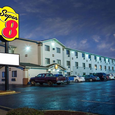 Super 8 By Wyndham Hot Springs Hotel Ngoại thất bức ảnh